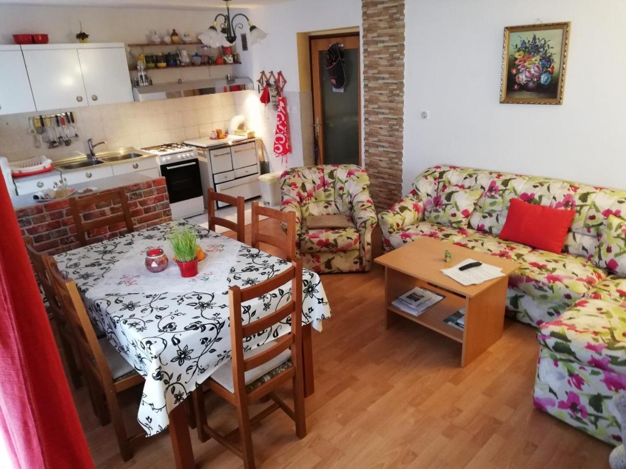 Apartment Resman Trsce ภายนอก รูปภาพ